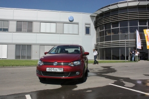 VW Polo Sedan    