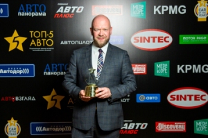 Land Rover Defender победил в двух номинациях премии «ТОП-5 АВТО»